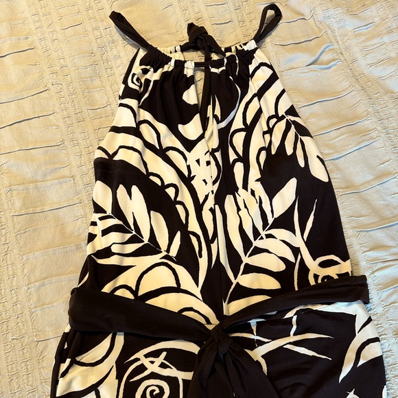 Ralph Lauren Keyhole Wide-Leg Jumpsuit (size S) - Picture 5 of 9